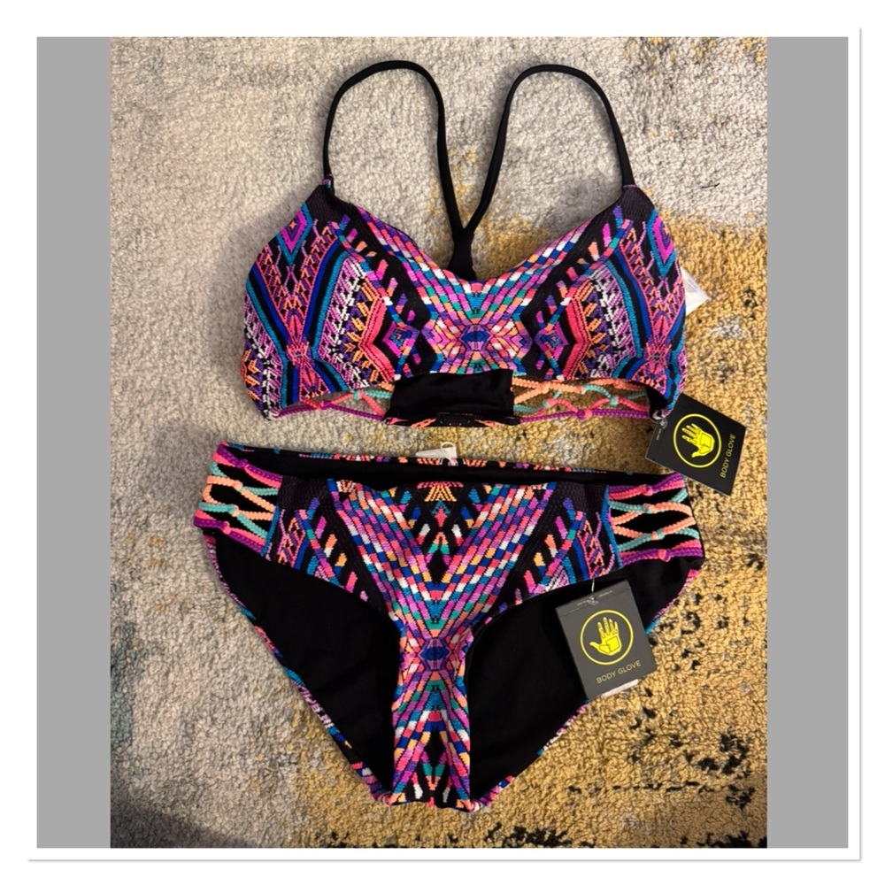 New Body Glove Geometric Black and Pink 2 pc Bikini size Small